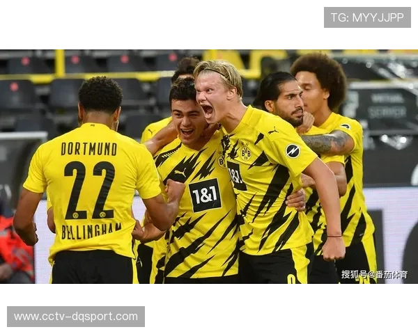 门兴客场挑战多特蒙德,历史交锋战绩预示莱茵德比难分难解。 门兴客场挑战多特蒙德,历史交锋战绩预示莱茵德比难分难解。